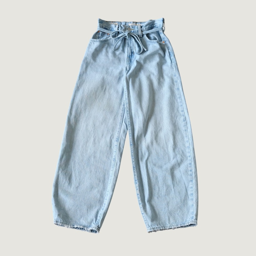 Levis Premium XL Balloon Jeans Light Wash Blue High Rise Tie Waist Y2K 90s